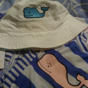 Vineyard Vines-swim shirt